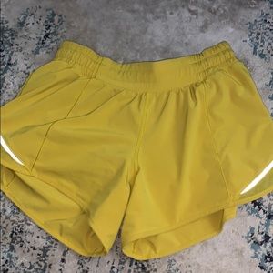 brand new lulu shorts